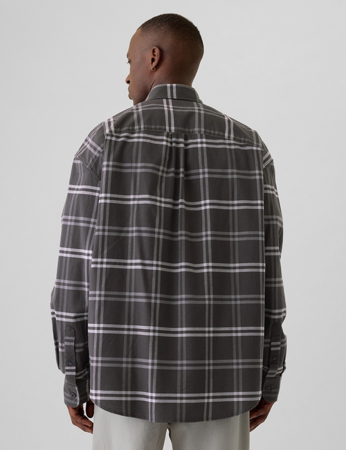 Brannan Bear Oxford Shirt in Untucked Fit