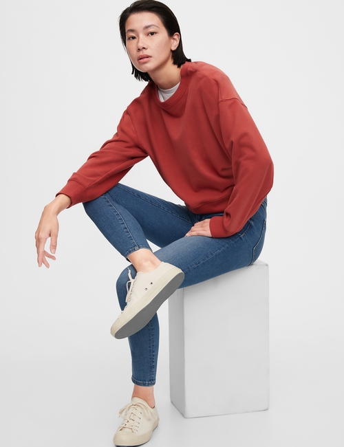 Mid Rise Universal Legging Jeans