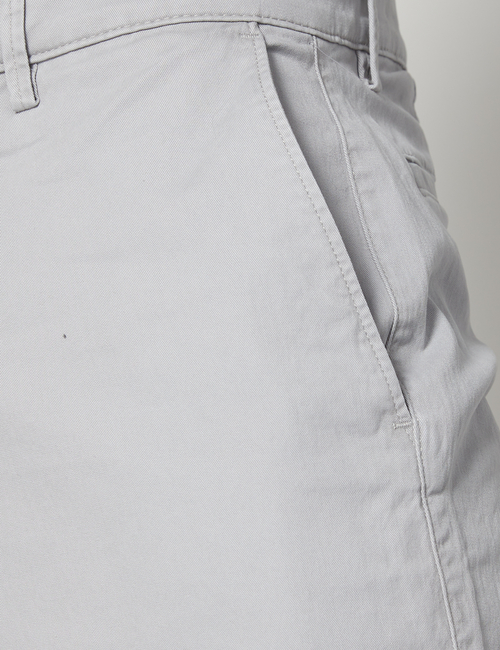 10" Essential Khaki Shorts with Washwell