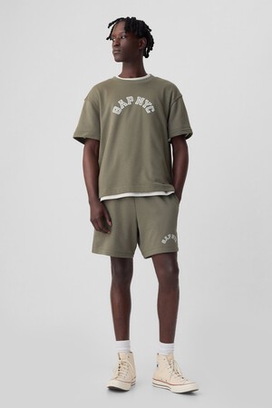 Gap NYC Arch Logo Crew neck Sweatshirt