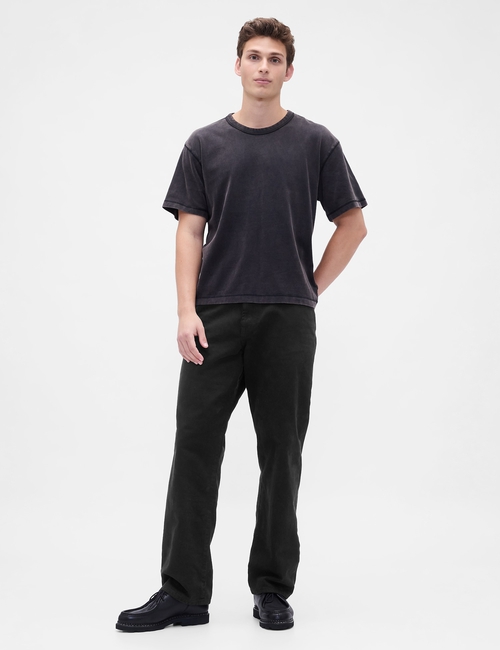 Relaxed Straight Jeans