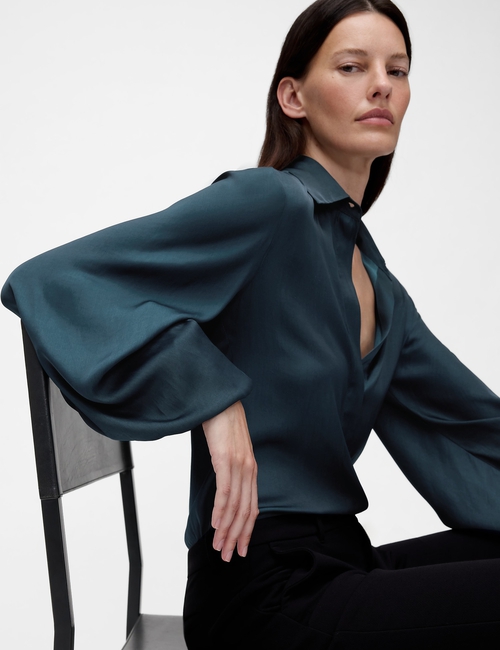 GAP STUDIO SATIN CLASSIC FITTED SHIRT