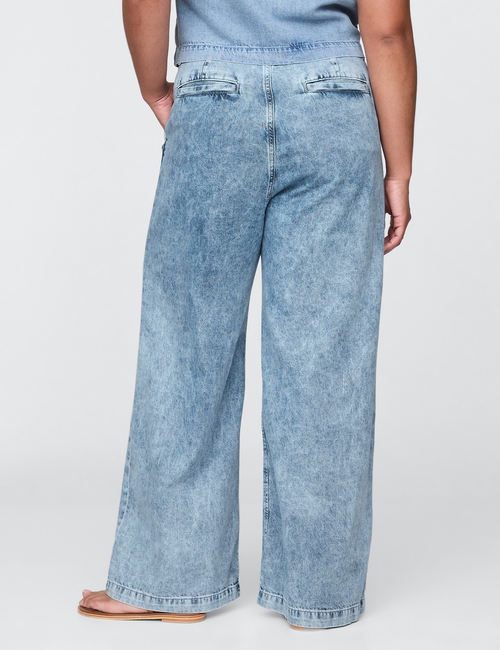 365 High Rise UltraSoft Pleated Denim Trousers