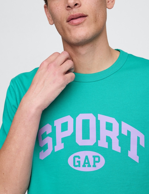 Gap Sport Logo Relaxed T-Shirt