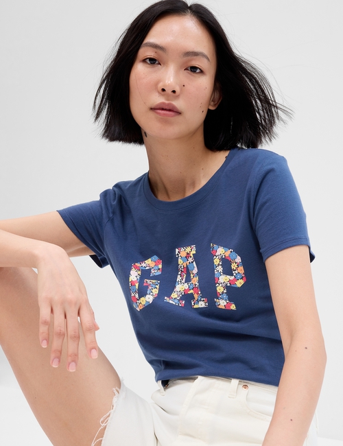 Gap Logo T-Shirt