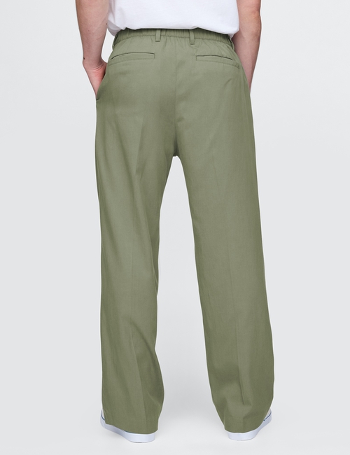 UltraSoft Pleated Trousers