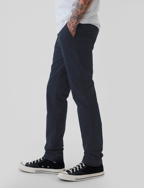 Modern Khakis in Skinny Fit