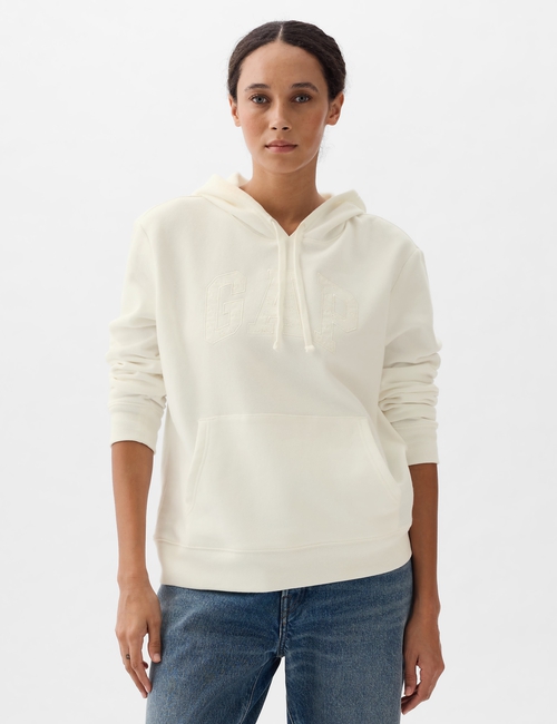 كنزة بغطاء رأس وشعار جاب