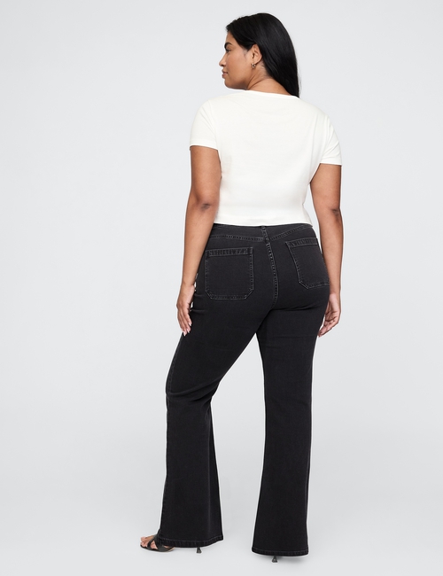 Curvy High Rise '70s Flare Jeans
