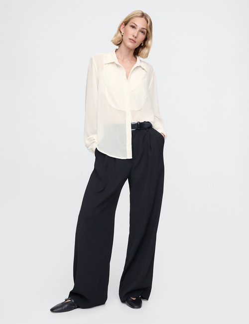 قميص كلاسيكي بصدرية