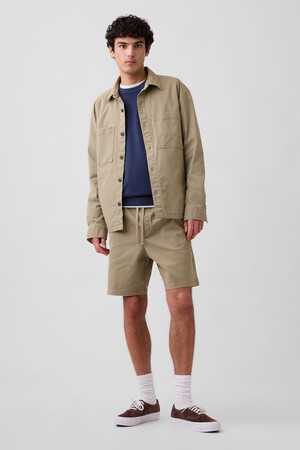 7" Essential Pull-On Khaki Shorts