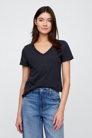 تي شيرت فيفوريت بفتحة رقبة V