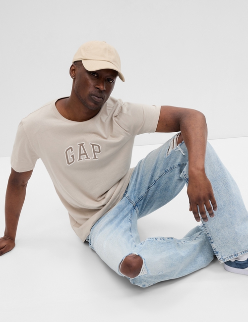Gap Arch Logo T-shirt