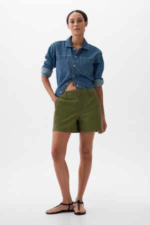 5" Mid Rise Downtown Khaki Shorts