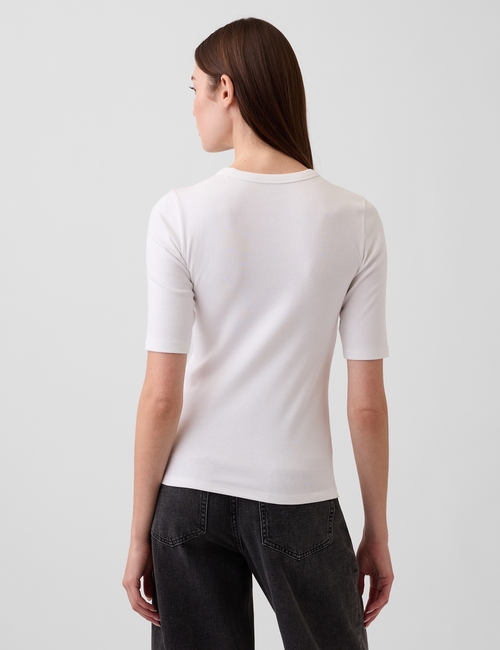 Modern Elbow-Sleeve T-Shirt