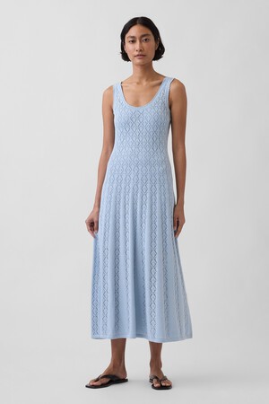 SL SCOOPNECK CROCHET MAXI