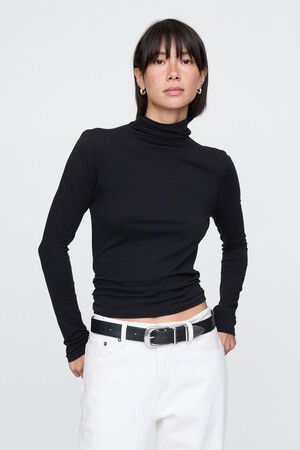 Featherweight Turtleneck