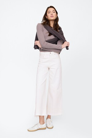 High Rise Wide-Leg Crop Jeans