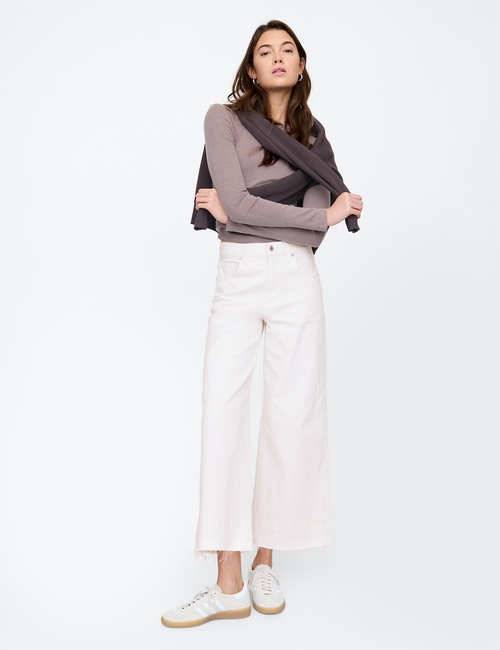 High Rise Wide-Leg Crop Jeans