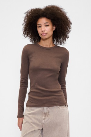 Essential Ribbed Crewneck T-Shirt