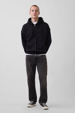 Relaxed Straight Jeans