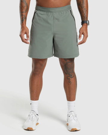 Apex 7" Hybrid Shorts