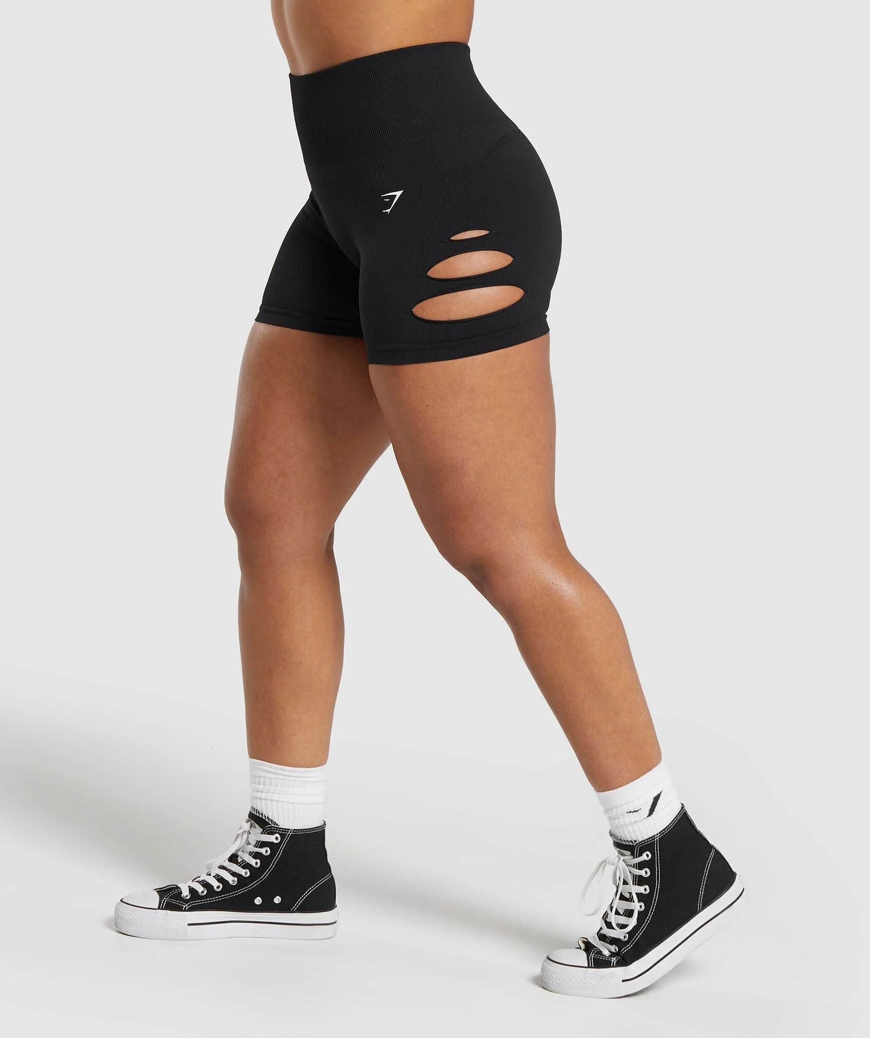 Gains Seamless Ripped Short
