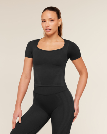 Weekend Seamless Short Sleeve Top