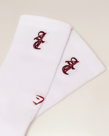 جوارب جيمشارك x أناليس