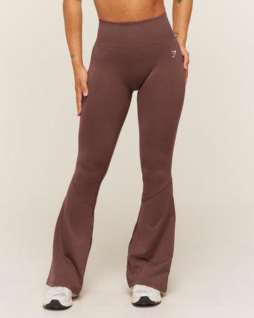 Everyday Seamless Flared Leggings