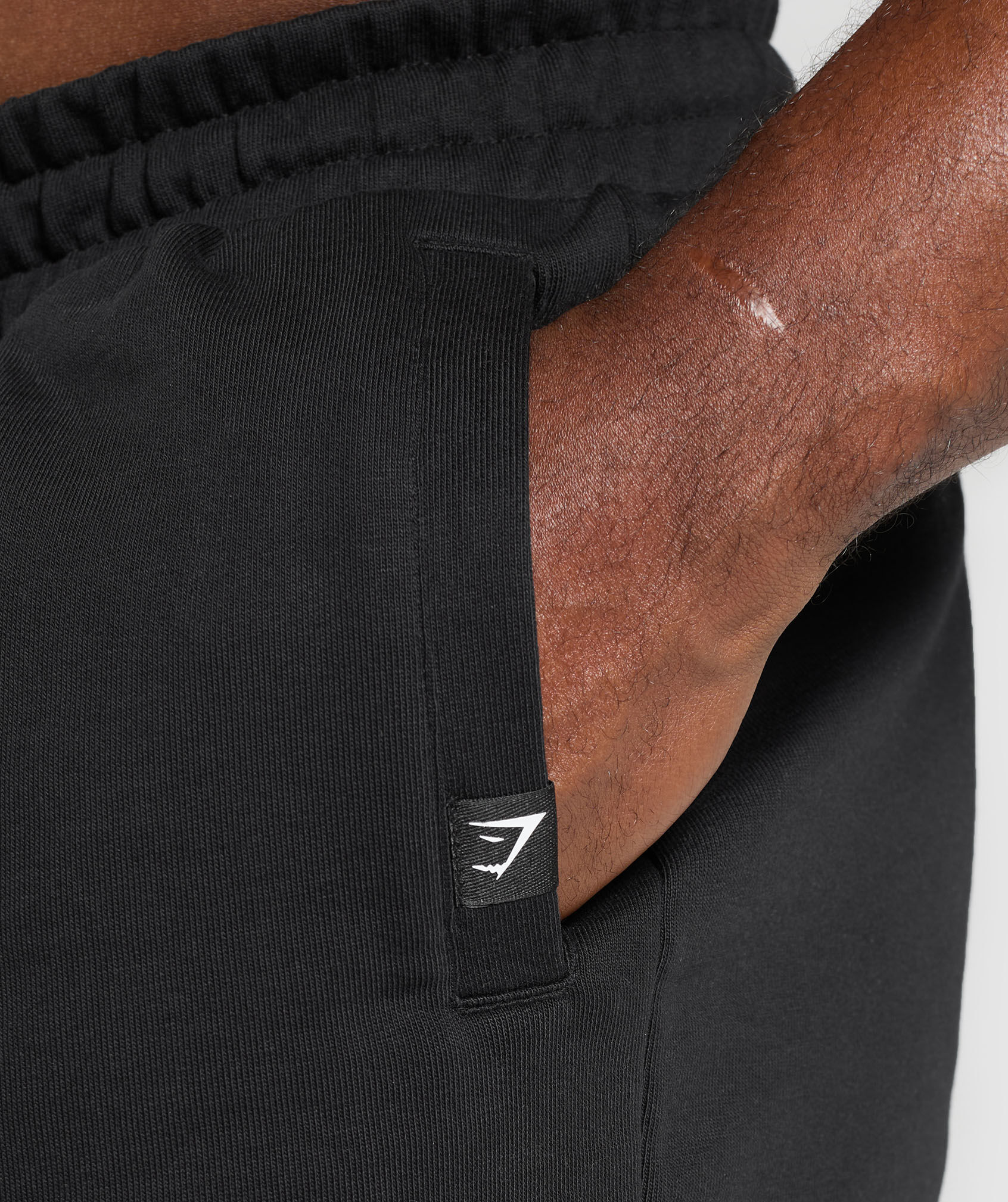 Trophy Graphic Shorts