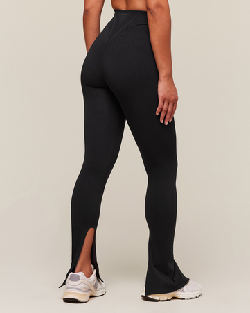 Everywear Warp Knit Flare Legging