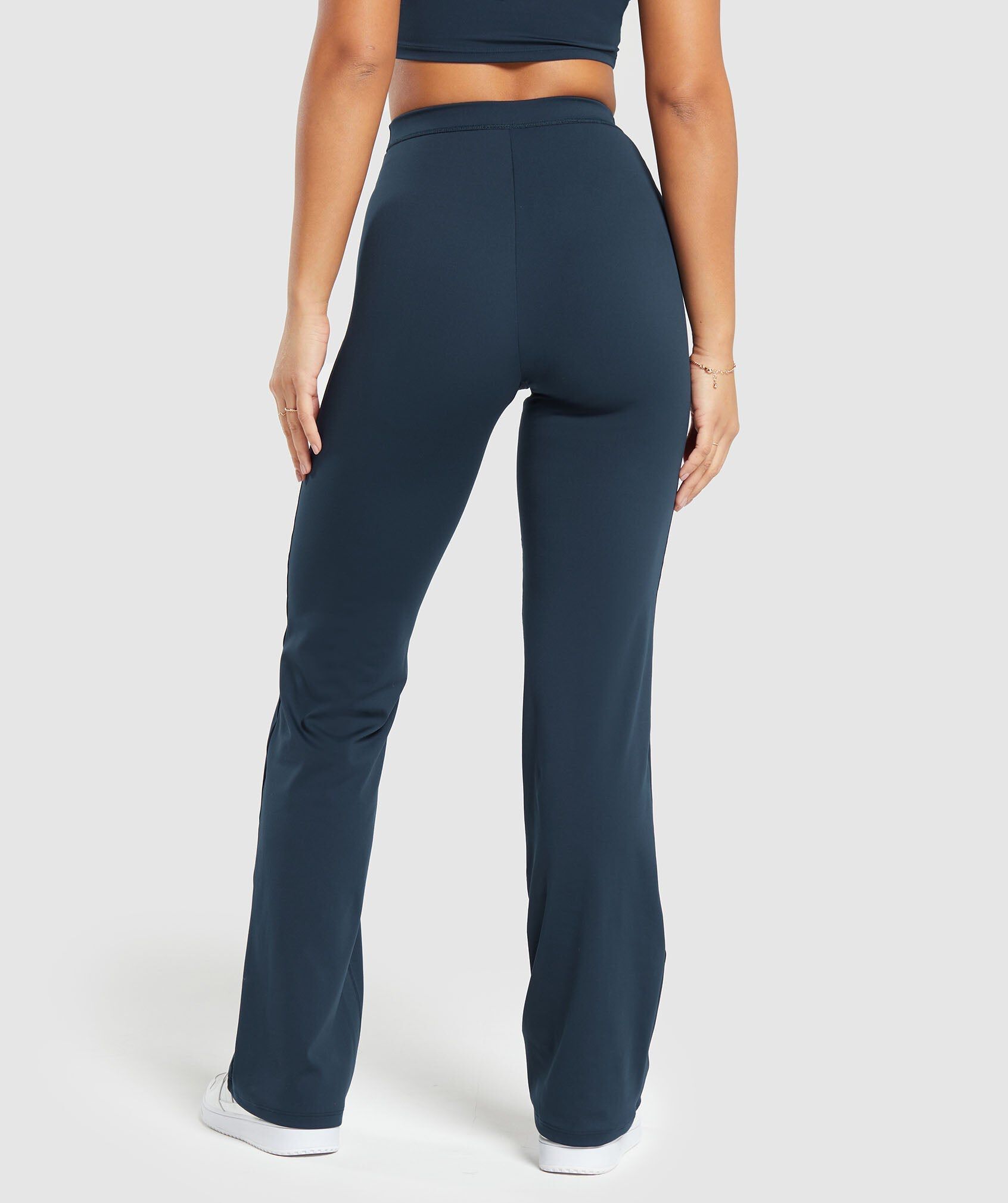 Everyday Flare Legging