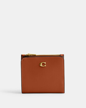 Essential Slim Billfold Wallet