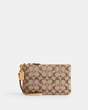 Signature Jacquard Essential Small Wristlet