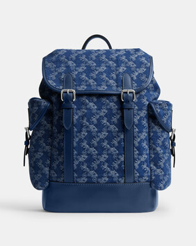 Hitch Backpack With Horse And Carriage Print 31